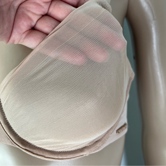 New Skims No Show Unlined Sheer Underwire Demi Bra - Picture 3 of 10